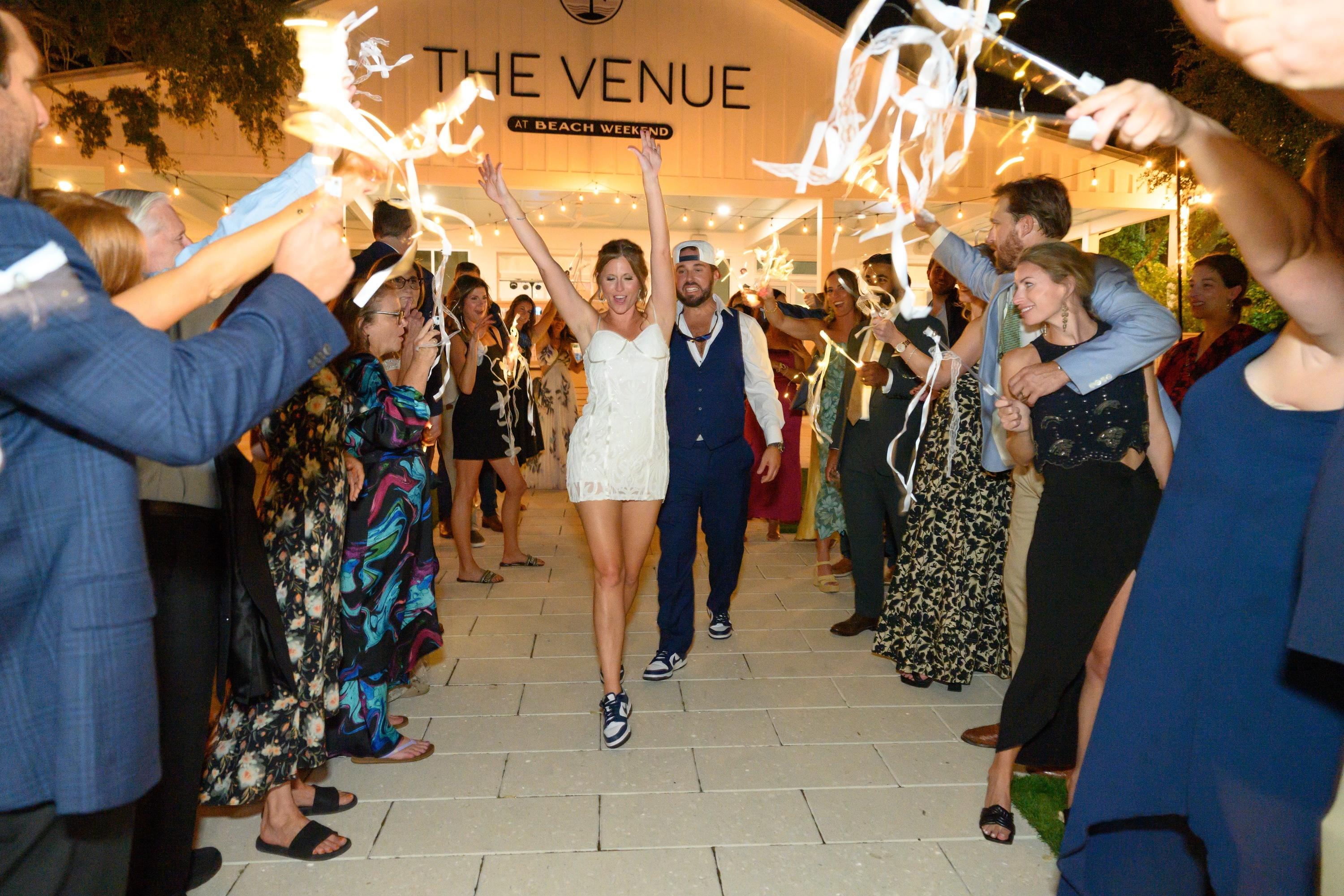 carousel-hero-element image-3